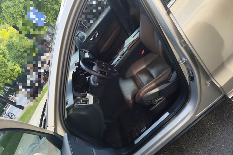 Used Volvo XC60 2020 T5 4x4 Smart Luxury Edition Left Front Seat