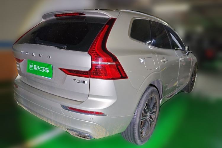 Used Volvo XC60 2020 T5 4x4 Smart Luxury Edition Rear Right 45 Deg
