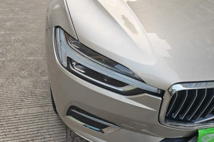 Used Volvo XC60 2020 T5 4x4 Zhiyi Luxury Edition Right Front Headlight
