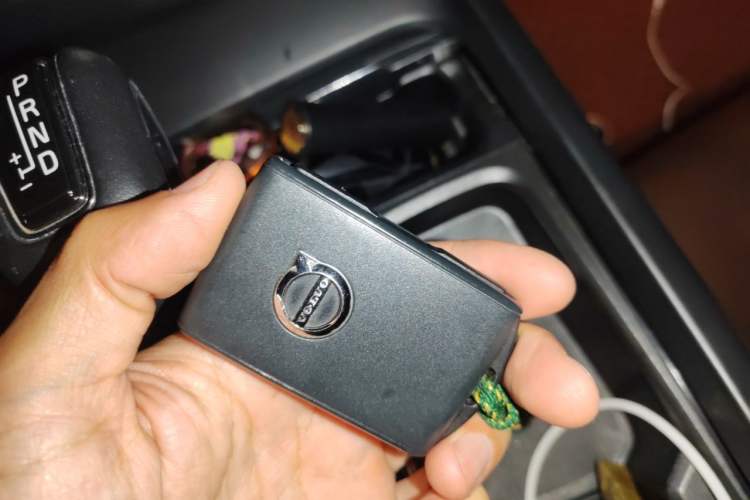 Used Volvo XC60 2020 T5 4x4 Zhiyi Luxury Edition Vehicle Key