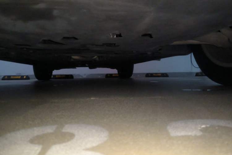 Used Volvo XC60 2020 T5 4x4 Zhiyi Luxury Edition Chassis Front