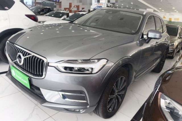 Używany Volvo XC60 2020 T5 4x4 Zhiya Luxury Edition