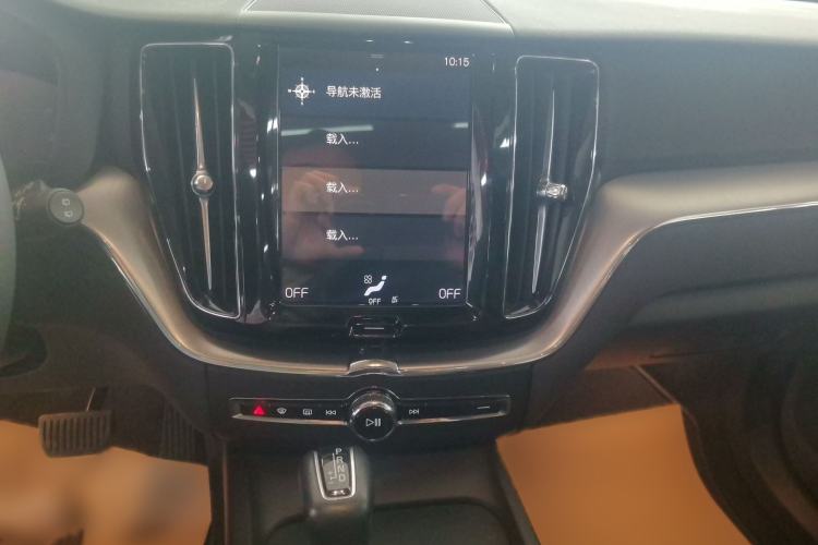 Used Volvo XC60 2020 T5 4x4 Zhiyi Luxury Edition Audio And AC Panel