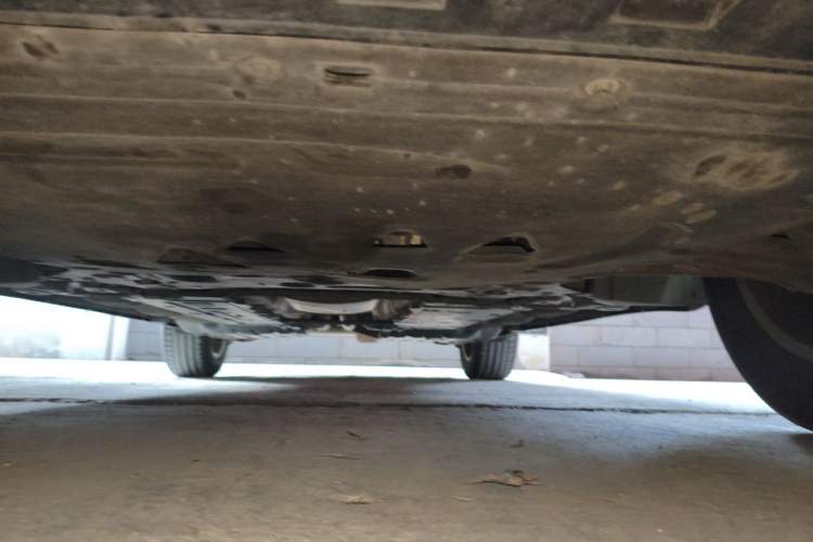 Used Volvo XC60 2020 T5 4x4 Zhiyi Luxury Edition Chassis Front