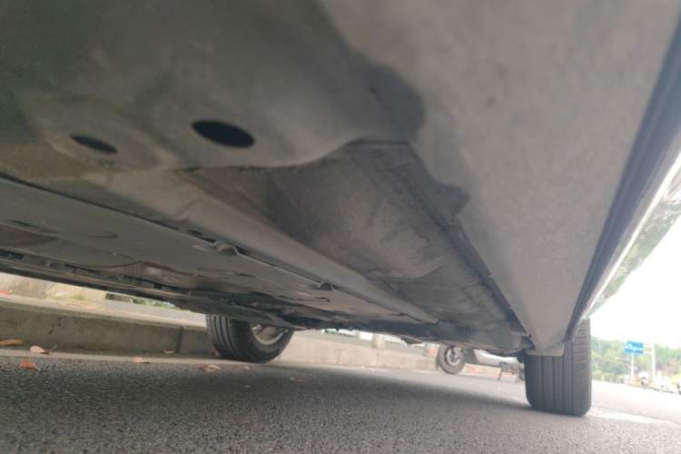 Used Volvo XC60 2020 T5 4x4 Zhiyi Luxury Edition Chassis Front Left