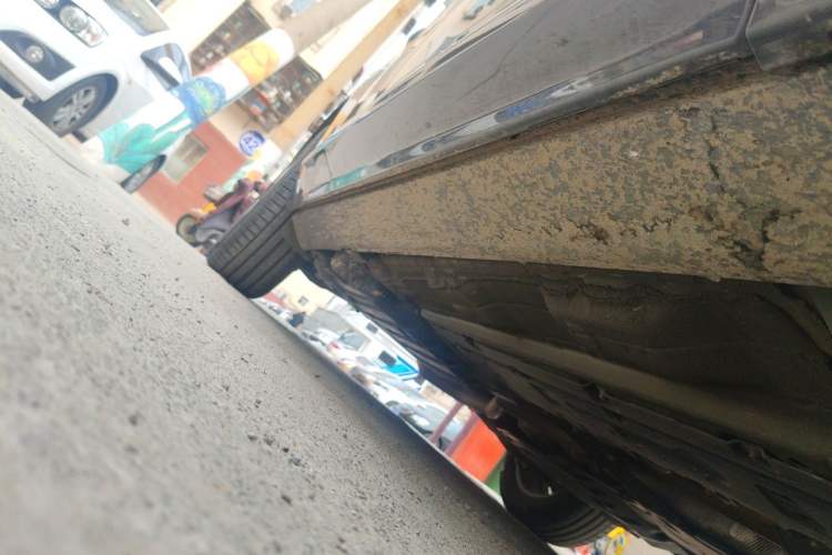 Used Volvo XC60 2020 T5 4x4 Zhiyi Luxury Edition Chassis Front Right