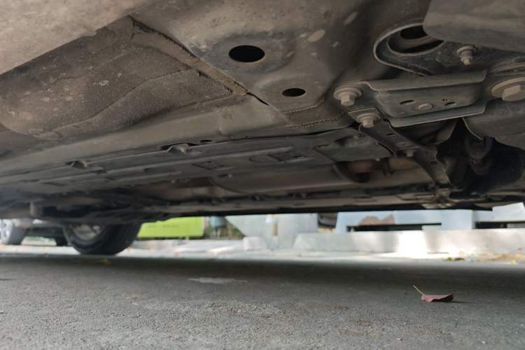 Used Volvo XC60 2020 T5 4x4 Zhiyi Luxury Edition Chassis Front Right