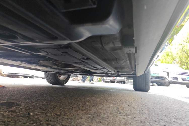 Used Volvo XC60 2020 T5 4x4 Zhiyi Luxury Edition Chassis Rear Right