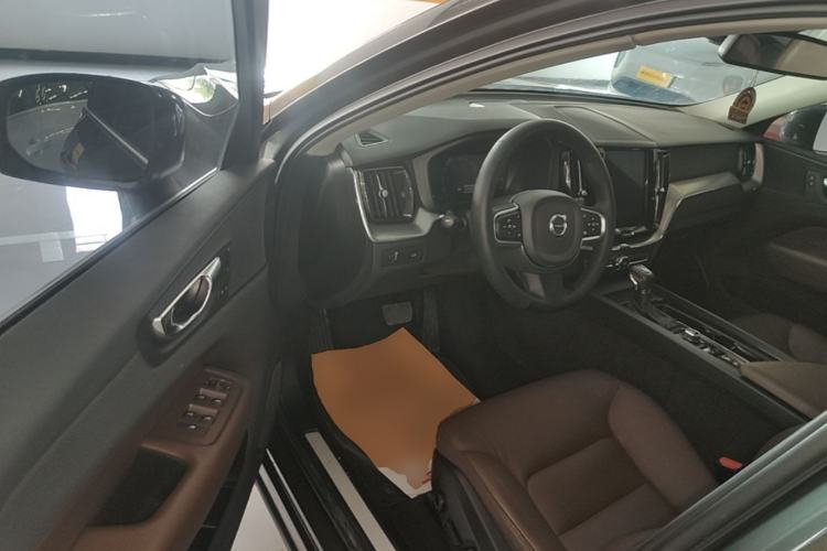 Used Volvo XC60 2020 T5 4x4 Zhiyi Luxury Edition Driver Seat