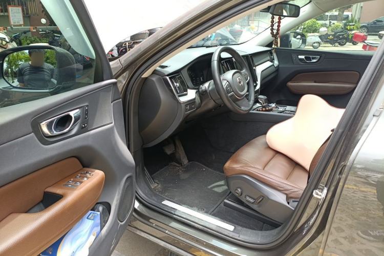 Used Volvo XC60 2020 T5 4x4 Zhiyi Luxury Edition Driver Seat