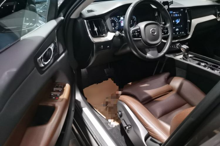 Used Volvo XC60 2020 T5 4x4 Zhiya Luxury Edition Driver Seat