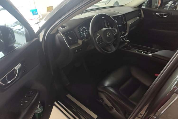 Used Volvo XC60 2020 T5 4x4 Zhiyi Luxury Edition Driver Seat