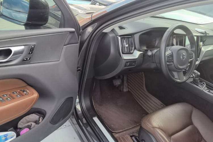 Used Volvo XC60 2020 T5 4x4 Zhiyi Luxury Edition Driver Seat