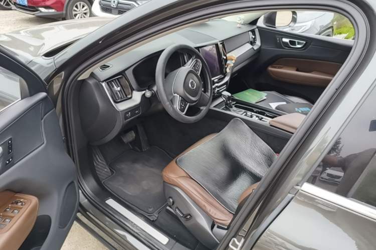Used Volvo XC60 2020 T5 4x4 Zhiyi Luxury Edition Driver Seat
