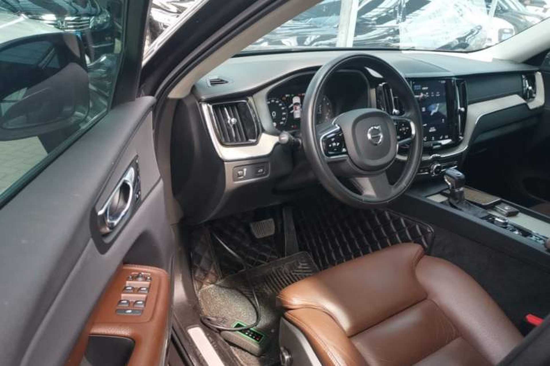 Used Volvo XC60 2020 T5 4x4 Smart Luxury Edition Driver Seat