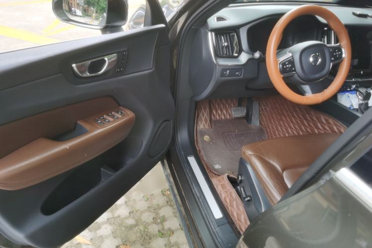 Used Volvo XC60 2020 T5 4x4 Zhiyi Luxury Edition Driver Seat