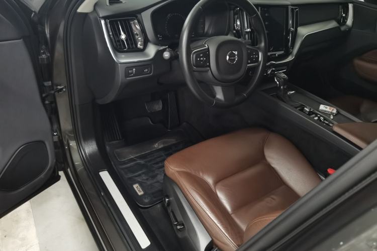 Used Volvo XC60 2020 T5 4x4 Zhiyi Luxury Edition Driver Seat