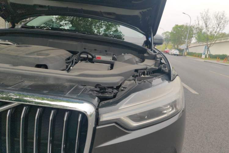 Used Volvo XC60 2020 T5 4x4 Zhiyi Luxury Edition Engine Bay Left