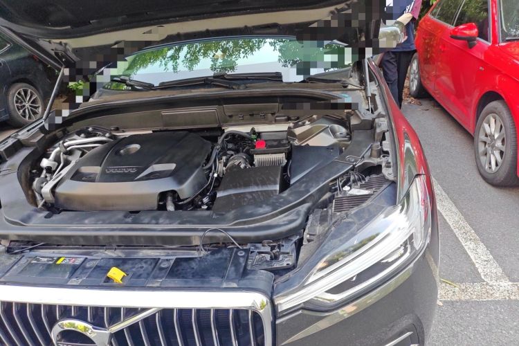 Used Volvo XC60 2020 T5 4x4 Zhiyi Luxury Edition Engine Bay Left
