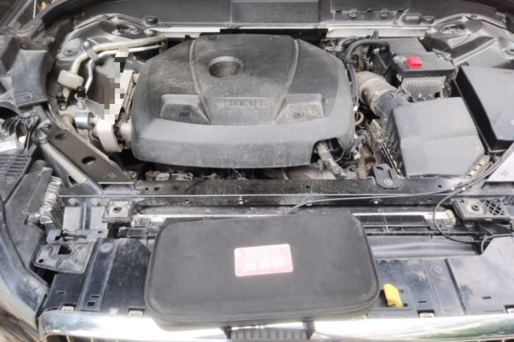 Used Volvo XC60 2020 T5 4x4 Zhiyi Luxury Edition Engine Bay