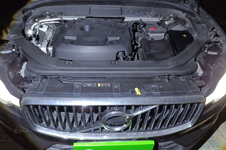 Used Volvo XC60 2020 T5 4x4 Zhiyi Luxury Edition Engine Bay