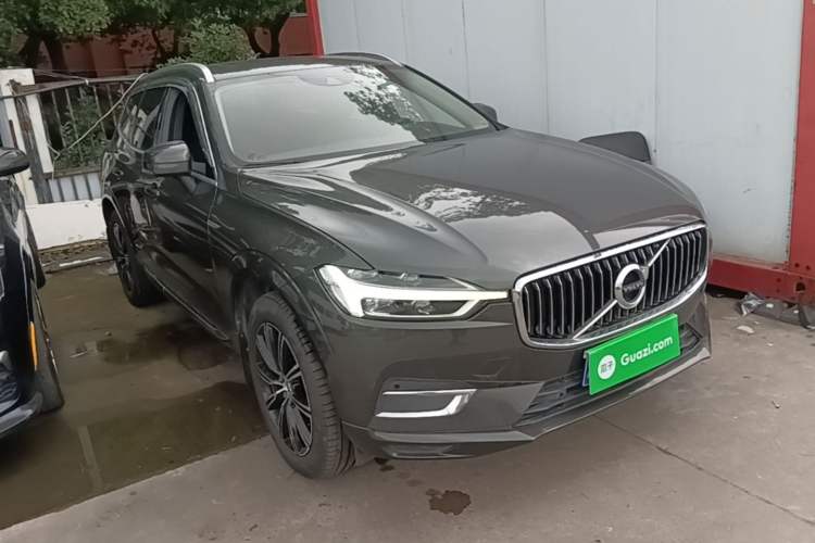 Used Volvo XC60 2020 T5 4x4 Smart Luxury Edition Exterior 1