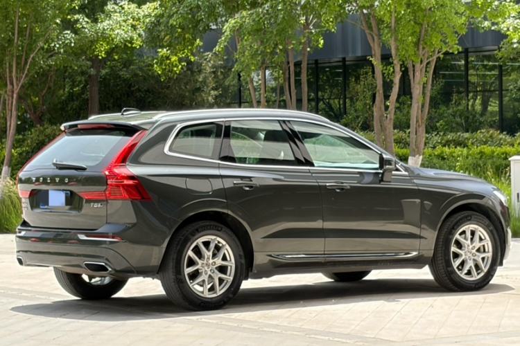 Used Volvo XC60 2020 T5 4x4 Zhiyi Luxury Edition Exterior 1