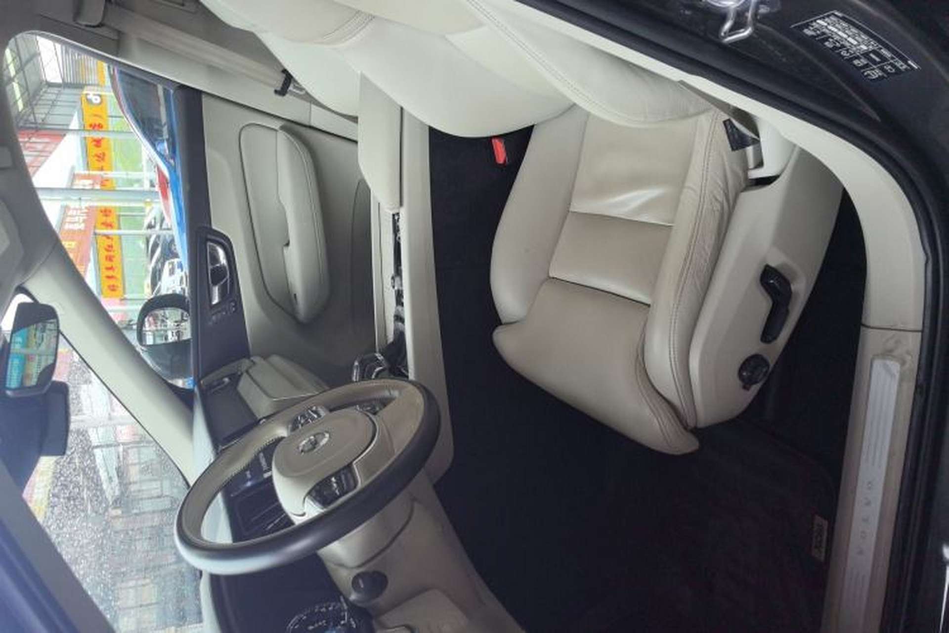 Used Volvo XC60 2020 T5 4x4 Smart Luxury Edition Exterior 1