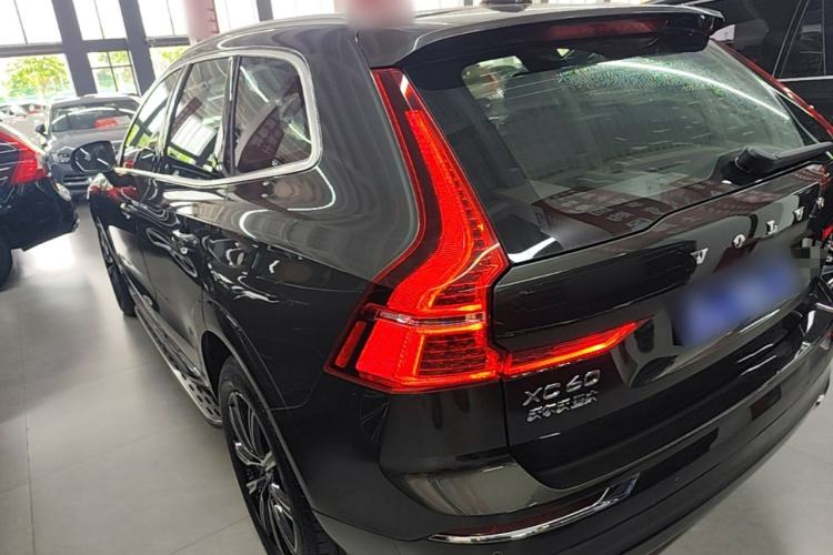 Used Volvo XC60 2020 T5 4x4 Smart Luxury Edition Exterior 2