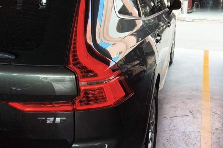 Used Volvo XC60 2020 T5 4x4 Zhiyi Luxury Edition Exterior 3