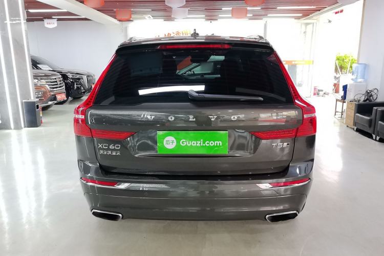 Used Volvo XC60 2020 T5 4x4 Smart Luxury Edition Exterior 4