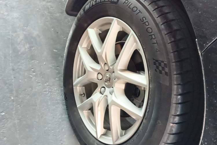 Used Volvo XC60 2020 T5 4x4 Zhiyi Luxury Edition Exterior 5