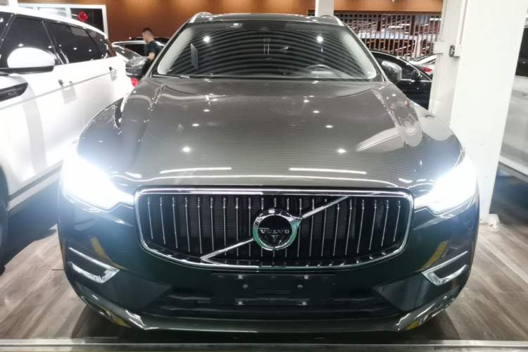Used Volvo XC60 2020 T5 4x4 Zhiya Luxury Edition Front