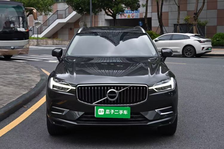 Used Volvo XC60 2020 T5 4x4 Smart Luxury Edition Front