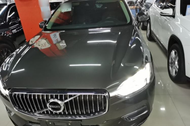 Used Volvo XC60 2020 T5 4x4 Smart Luxury Edition Front