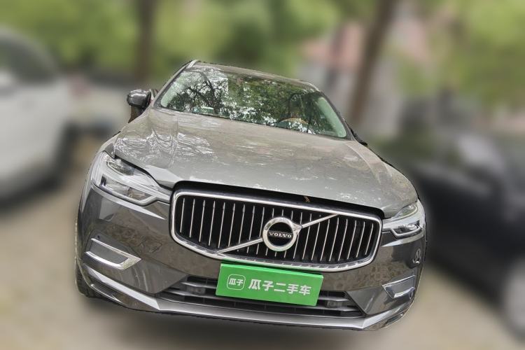 Used Volvo XC60 2020 T5 4x4 Smart Luxury Edition Front