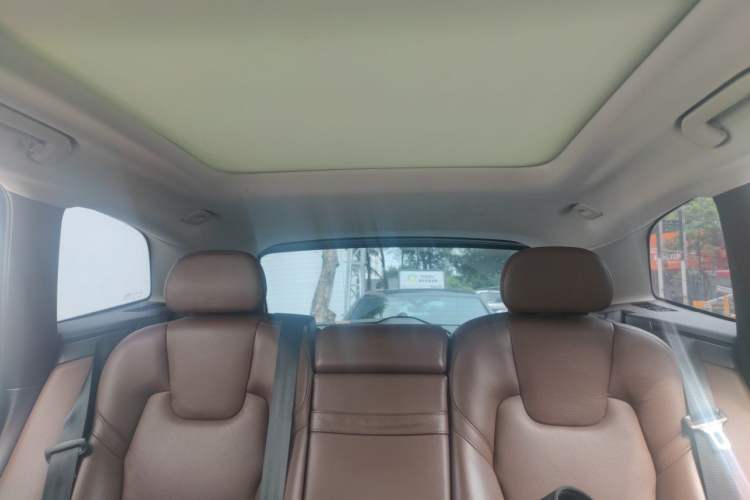 Used Volvo XC60 2020 T5 4x4 Zhiyi Luxury Edition Headliner
