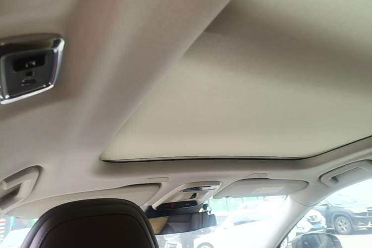 Used Volvo XC60 2020 T5 4x4 Smart Luxury Edition Headliner