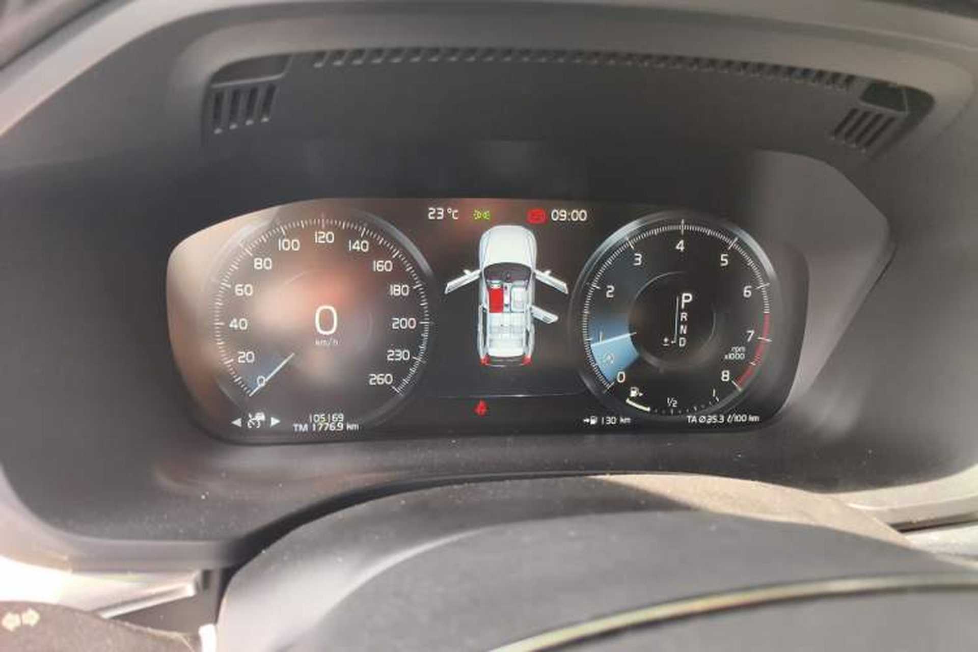 Used Volvo XC60 2020 T5 4x4 Smart Luxury Edition Instrument Cluster