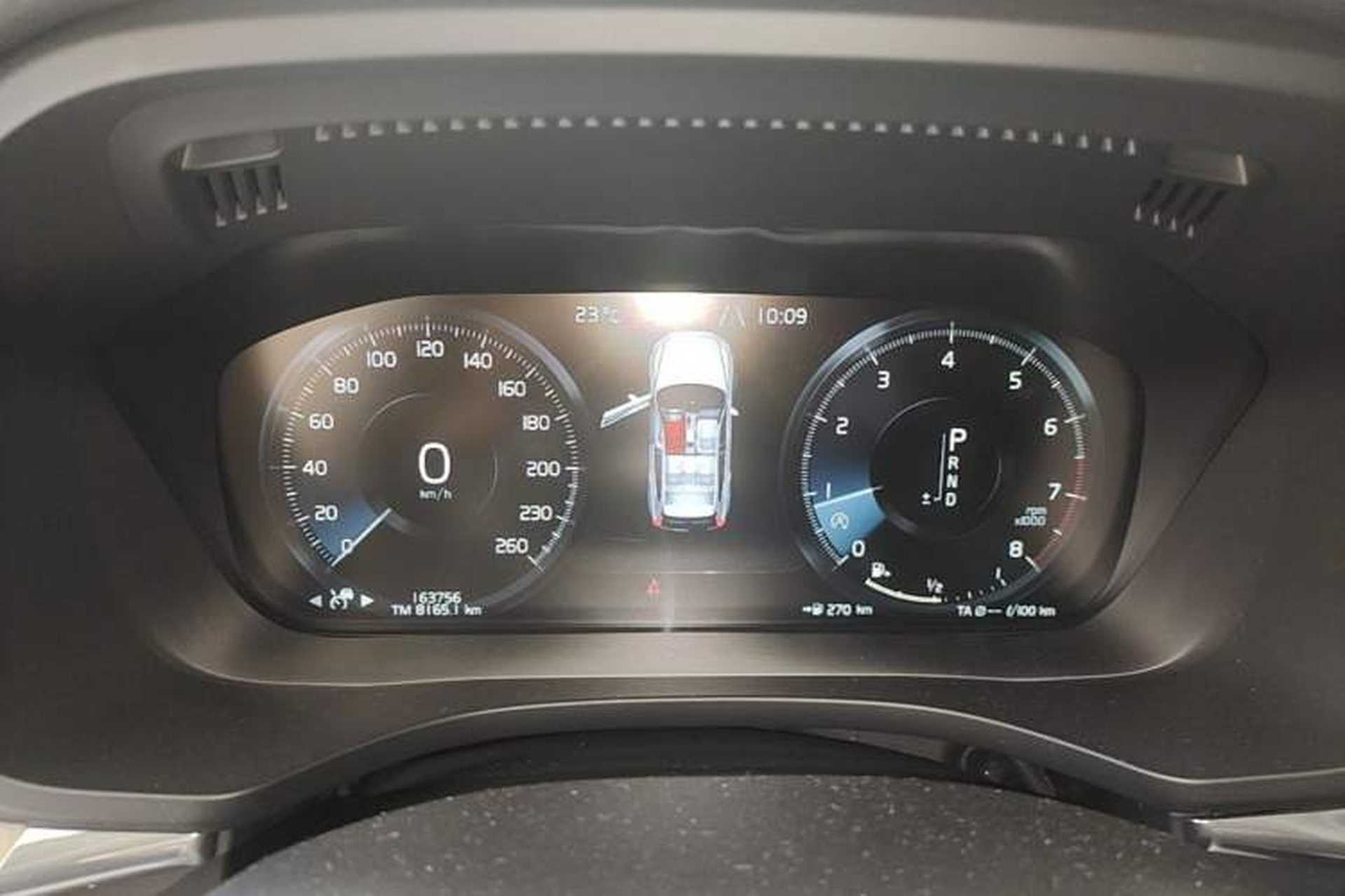 Used Volvo XC60 2020 T5 4x4 Smart Luxury Edition Instrument Cluster