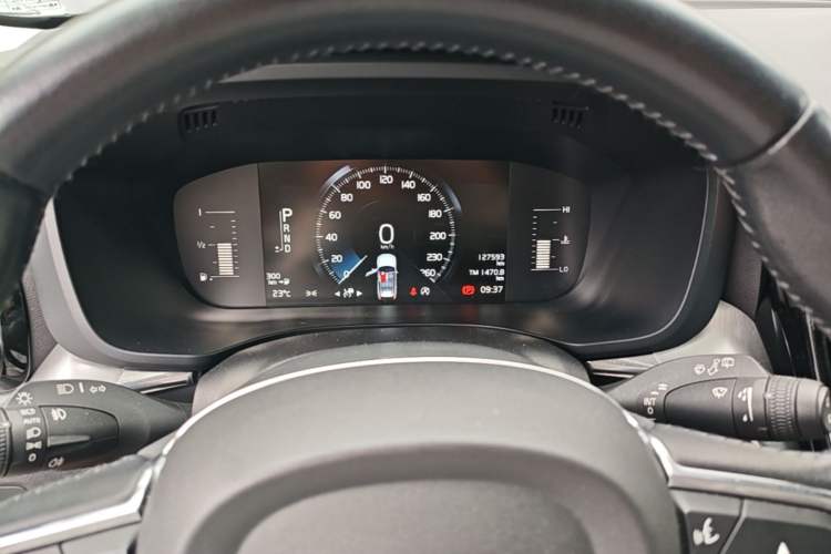 Used Volvo XC60 2020 T5 4x4 Zhiyi Luxury Edition Instrument Cluster