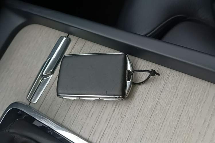 Used Volvo XC60 2020 T5 4x4 Smart Luxury Edition Interior 1