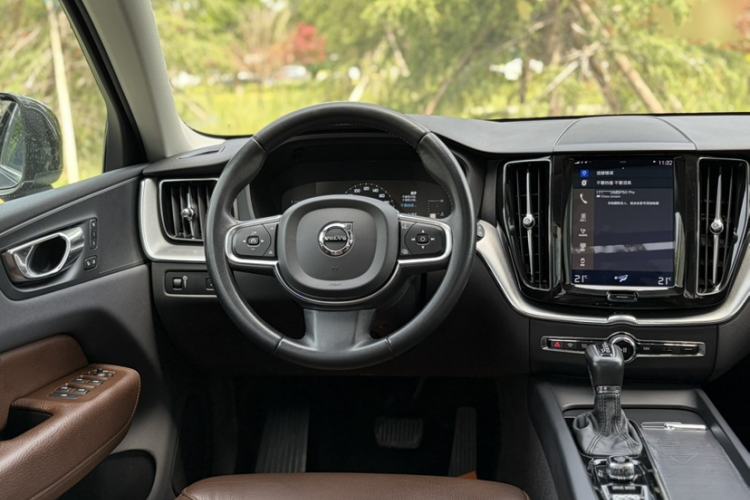 Used Volvo XC60 2020 T5 4x4 Zhiyi Luxury Edition Interior 12