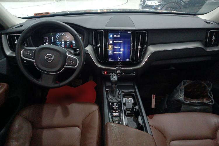 Used Volvo XC60 2020 T5 4x4 Zhiyi Luxury Edition Interior 2