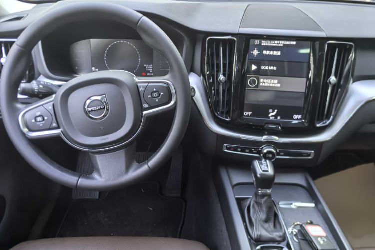 Used Volvo XC60 2020 T5 4x4 Zhiyi Luxury Edition Interior 3