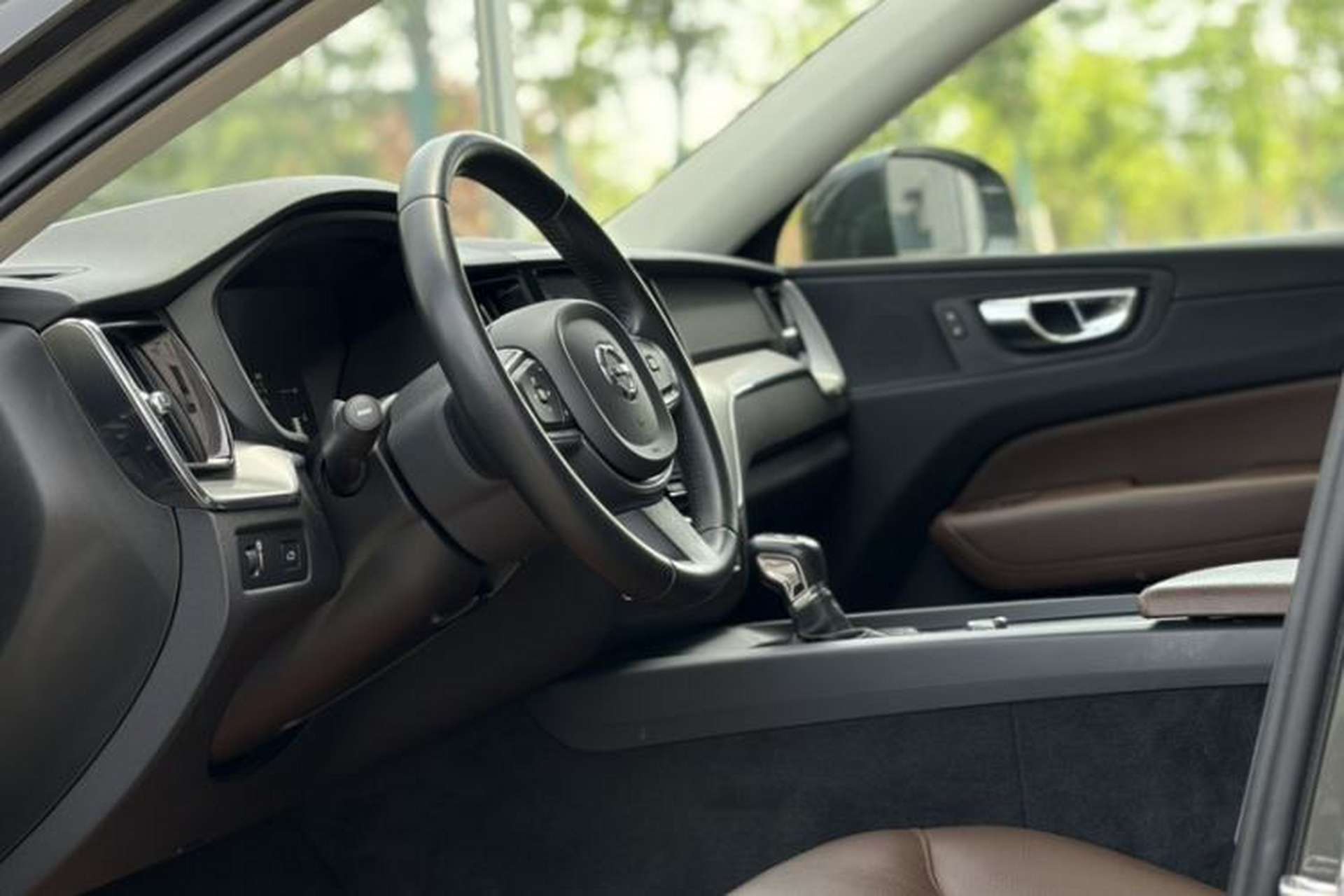 Used Volvo XC60 2020 T5 4x4 Zhiyi Luxury Edition Interior 5