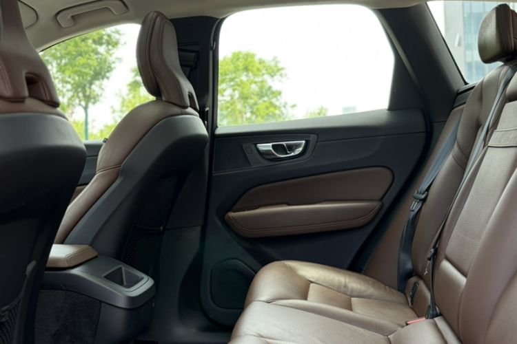 Used Volvo XC60 2020 T5 4x4 Zhiyi Luxury Edition Interior 7