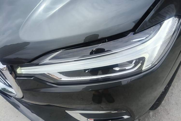 Used Volvo XC60 2020 T5 4x4 Smart Luxury Edition Left Front Headlight