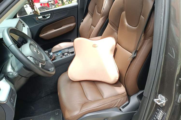 Used Volvo XC60 2020 T5 4x4 Zhiyi Luxury Edition Left Front Seat