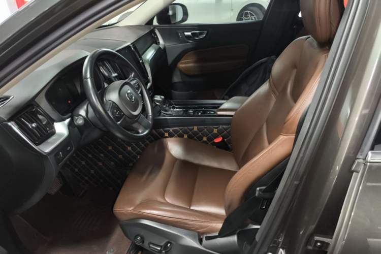 Used Volvo XC60 2020 T5 4x4 Zhiyi Luxury Edition Left Front Seat